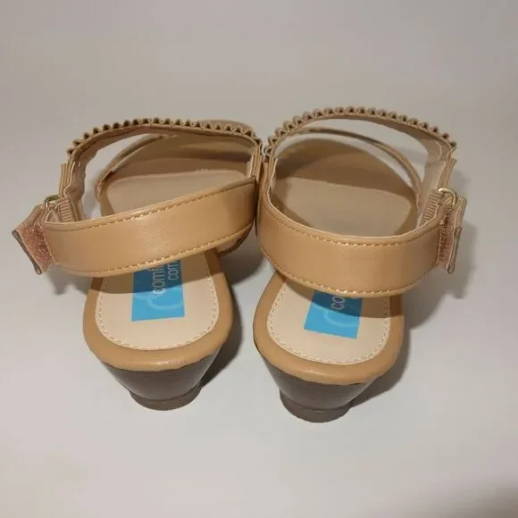 New in Box Comfort Corner Tan Biege Sandals Low Heel Women's 9 Wide - Picture 7 of 9